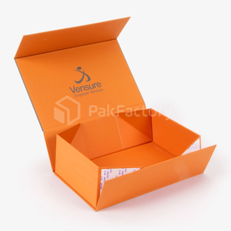 Customized Gift Boxes PakFactory®