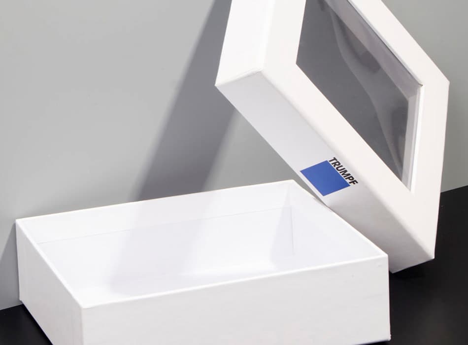 Master Custom Lift-Off/Detachable Lid Rigid Boxes Small Banner Mobile